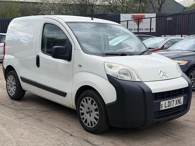 Używany Citroën Nemo 2017 Biały Minivan