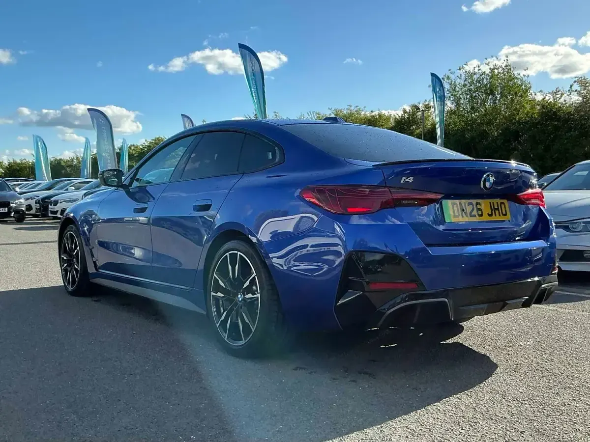 New BMW i4 439 kW (598 HP) 2026 Blue Sedan