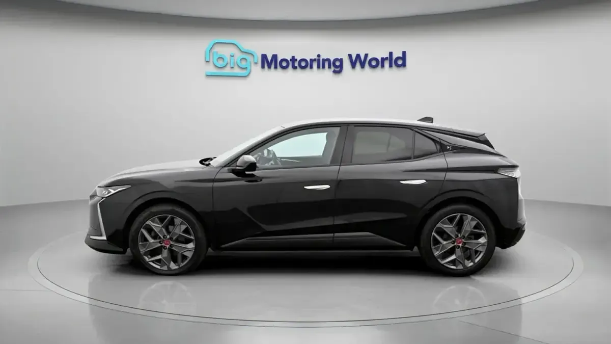 Used DS Automobiles DS4 Performance Line Plus 181 HP (133 kW) 2022 Black SUV