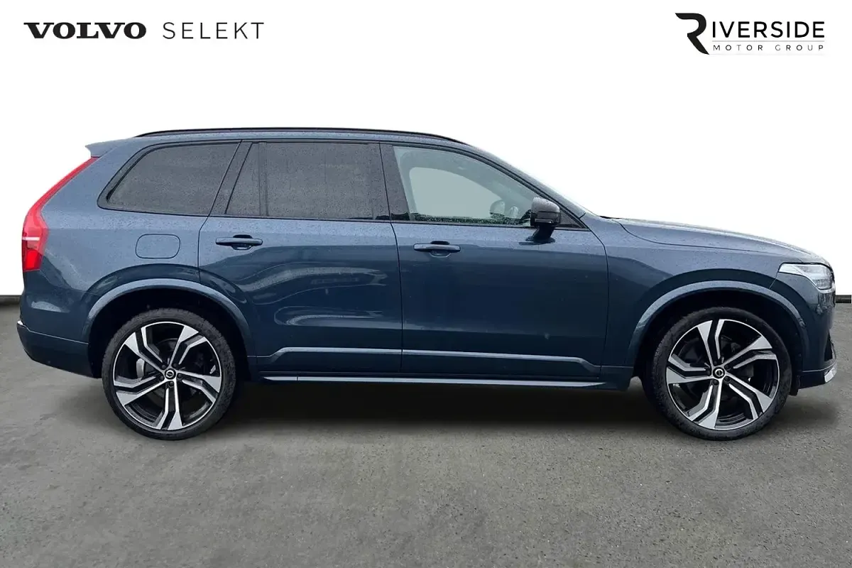 Usado Volvo XC90 R-Design Pro 235 CV (172 kW) 2021 Azul SUV