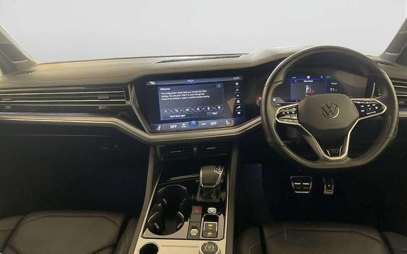 Used VW Touareg R-line 231 HP (169 kW) 2023 SUV