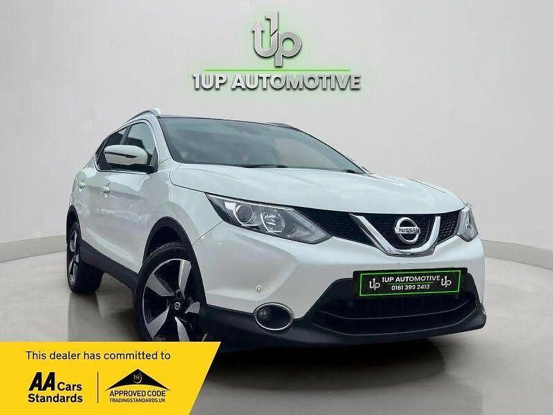 White Used 2015 Nissan Qashqai N-TEC SUV | £5,999 (Fair price) - Image 1/4