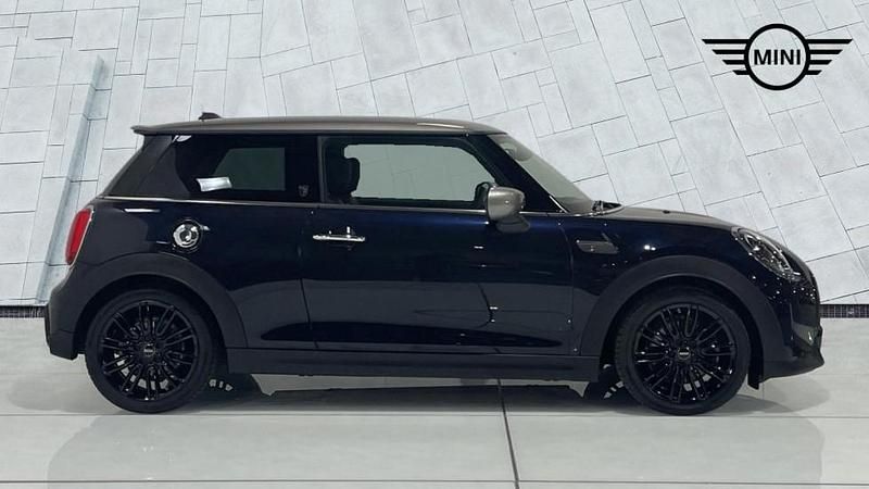 Used Mini Cooper S Exclusive 176 HP (129 kW) 2022 Black Hatchback