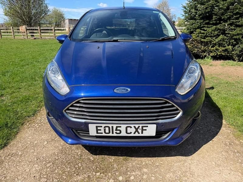 Used Ford Fiesta Titanium X 95 HP (69 kW) 2015 Blue Hatchback