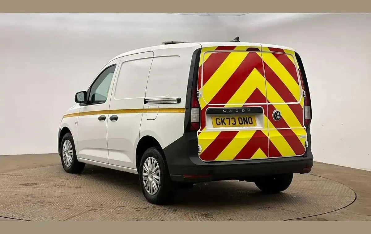 Used VW Caddy 101 HP (74 kW) 2023 White MPV