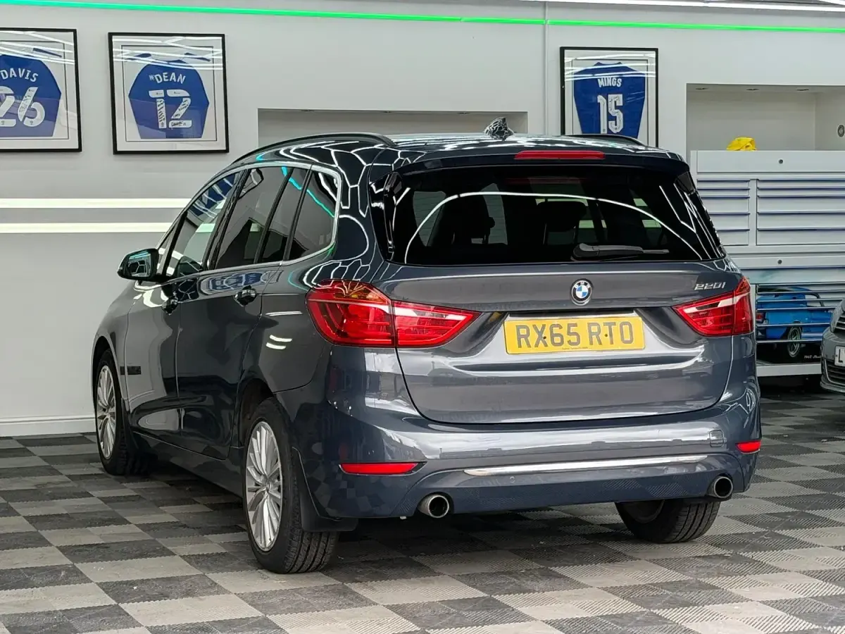 Used BMW 220 Luxury Line 2015 Grey Estate