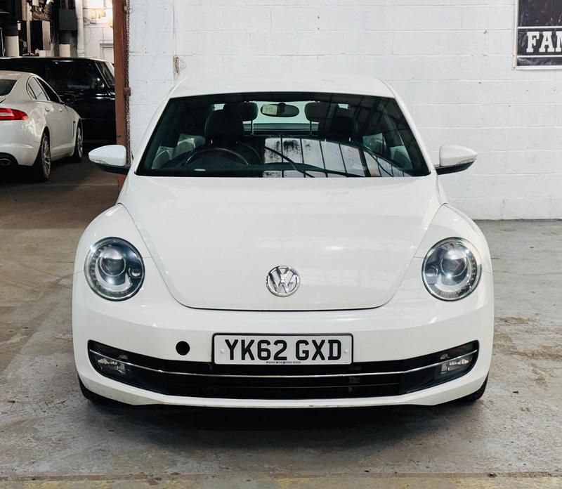 Used VW Beetle Design 2012 White Hatchback