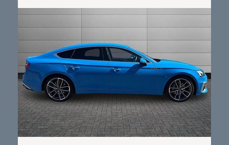 Used Audi A5 Sportback S-Line 204 HP (150 kW) 2021 Blue Hatchback