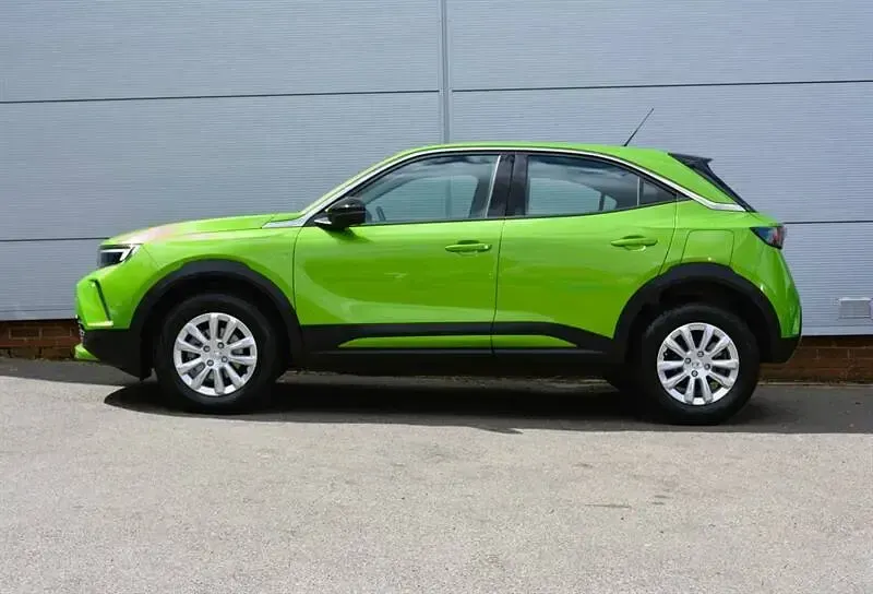 Used Vauxhall Mokka Edition 100 HP (73 kW) 2022 Green SUV