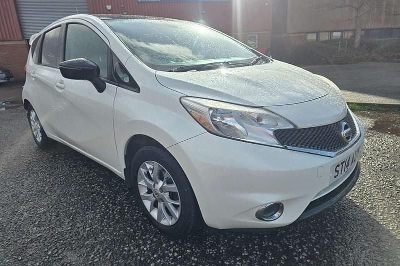 Used Nissan Note Acenta Premium 80 HP (58 kW) 2014 White Hatchback