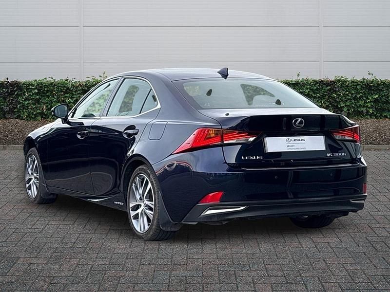 Used Lexus IS300h 2019 Blue Sedan