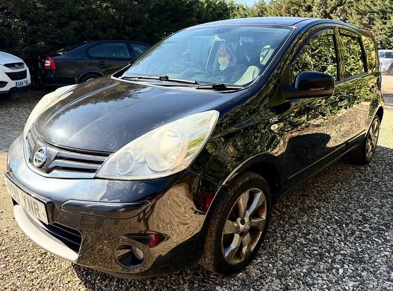 Used Nissan Note N-TEC 90 HP (66 kW) 2011 Black Hatchback
