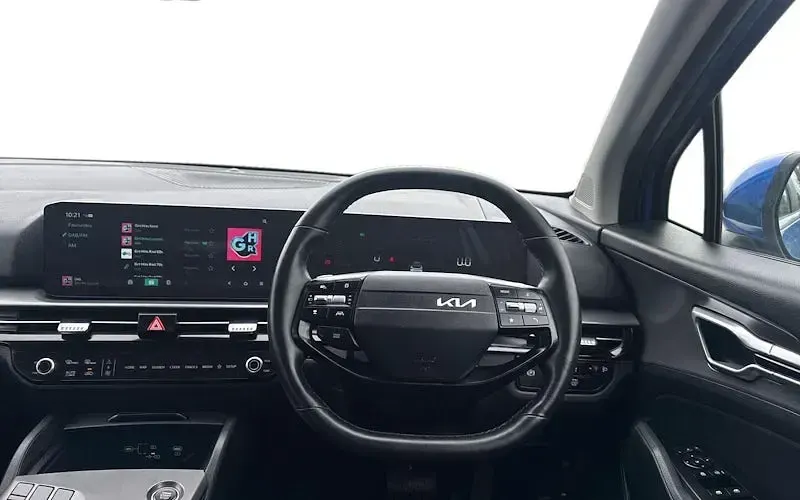 Used Kia Sportage 238 HP (175 kW) 2025 Blue SUV