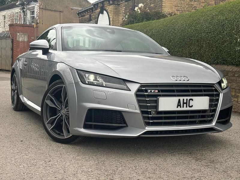 Used Audi TTS Comfort 2017 Silver Coupe