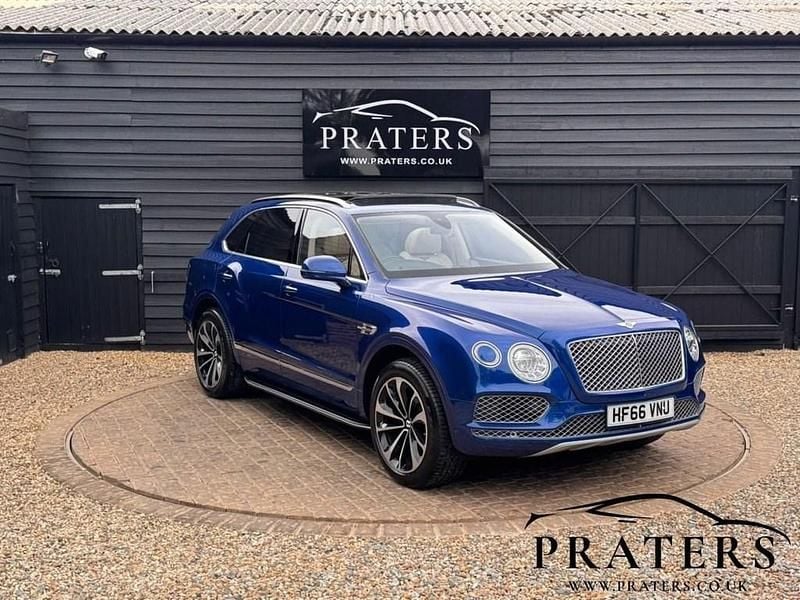 Used Bentley Bentayga 2017 Blue SUV