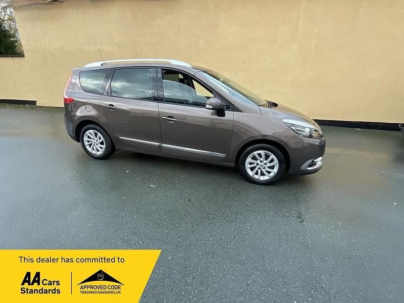 Used Renault Grand Scénic IV Dynamique 2016 Bronze MPV