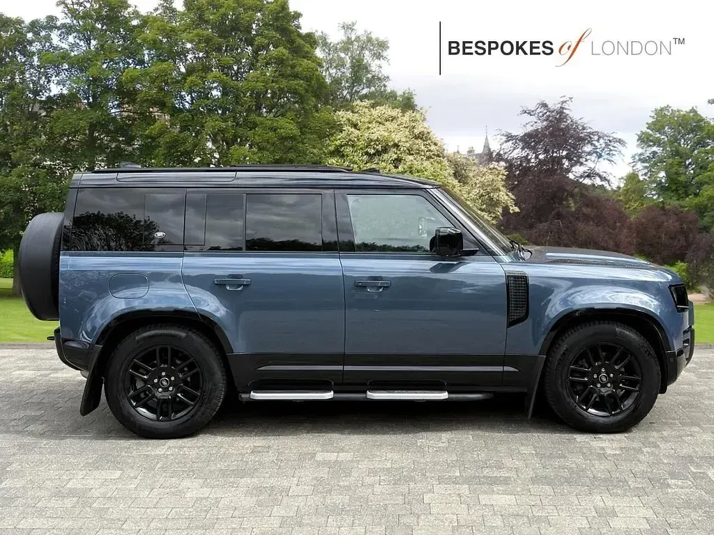 Used Land Rover Defender Dynamic 2022 Blue SUV