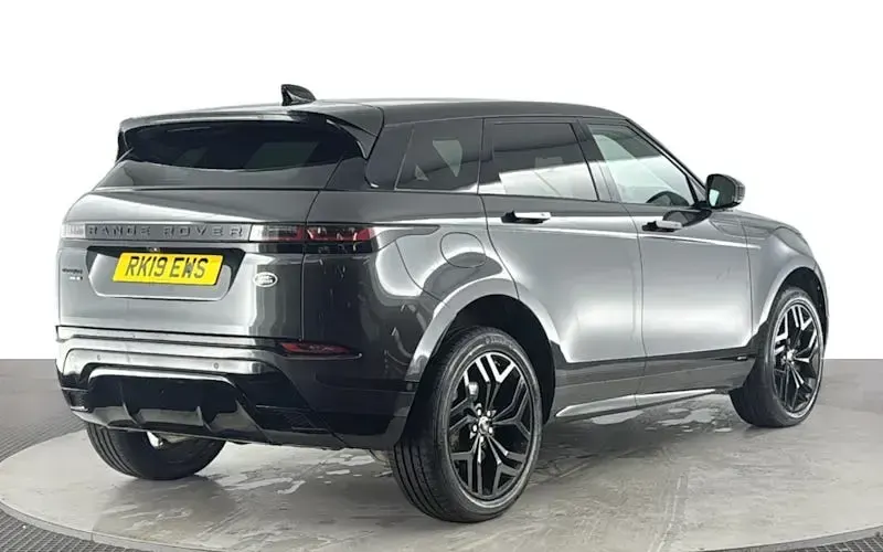 Käytetty Land Rover Range Rover evoque SE Dynamic 243 HP (178 kW) 2019 Harmaa Katumaasturi
