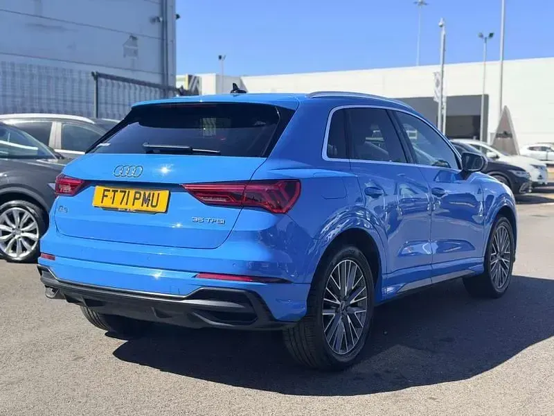 Usado Audi Q3 S-Line 150 CV (110 kW) 2021 Azul SUV