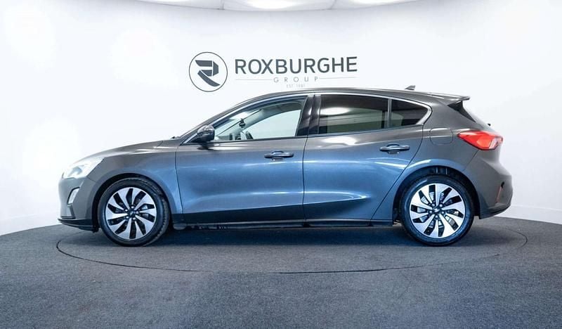 Used Ford Focus Zetec 125 HP (91 kW) 2019 Grey Hatchback