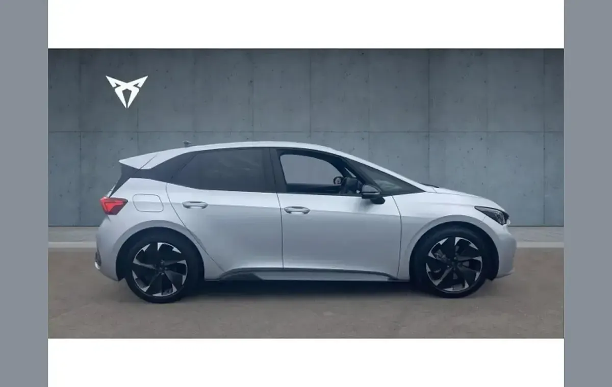 Used Cupra Born e-Boost 169 kW (231 HP) 2026 Silver Hatchback