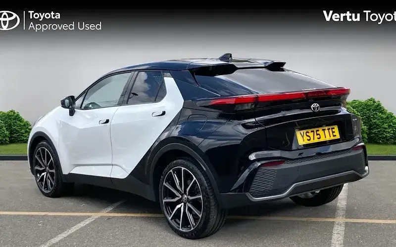 Used Toyota C-HR Sport 197 HP (144 kW) 2026 Black SUV