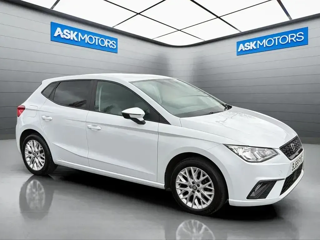 Used Seat Ibiza SE Technology 2019 White Hatchback