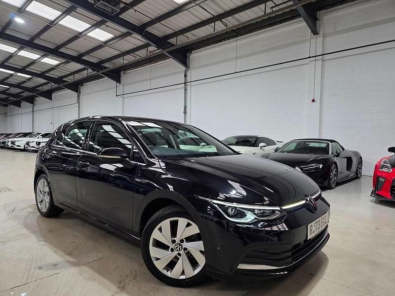 Second-hand VW Golf VIII Style 2023 Negru Hatchback