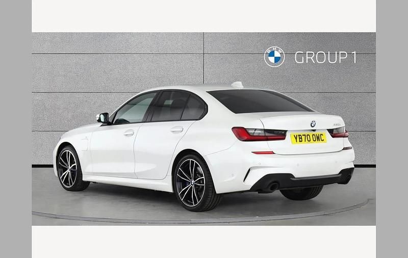 Used BMW 330e M Sport 292 HP (214 kW) 2021 White Sedan