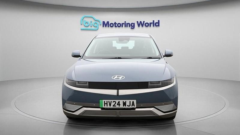 Used Hyundai Ioniq Premium 125 kW (170 HP) 2024 Hatchback