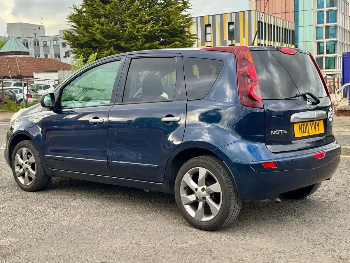 Used Nissan Note N-TEC 2011 Blue Hatchback