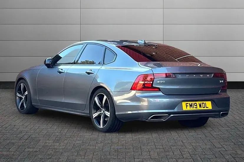 Used Volvo S90 R-Design 187 HP (137 kW) 2019 Grey Sedan