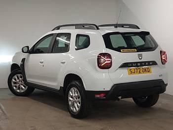 Used Dacia Duster Comfort 100 HP (73 kW) 2023 White SUV