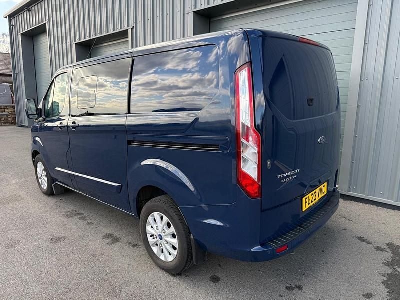 Used Ford Transit Custom Limited 170 HP (125 kW) 2023 Blue Van