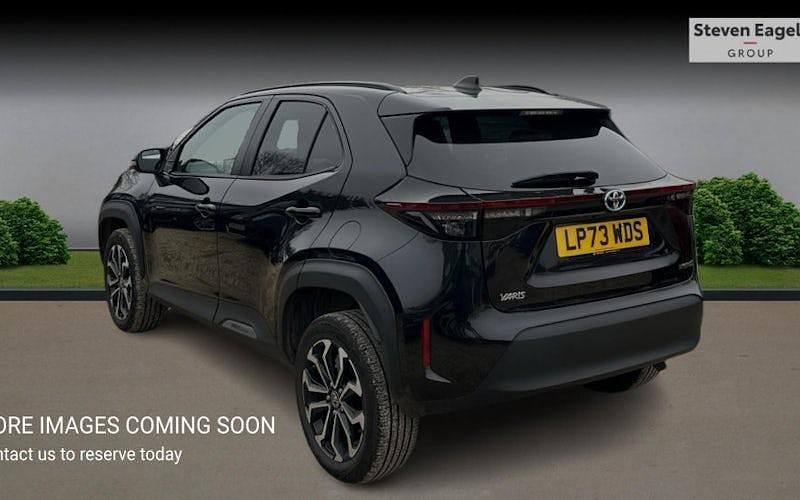 Used Toyota Yaris Hybrid Design 116 HP (85 kW) 2026 Estate