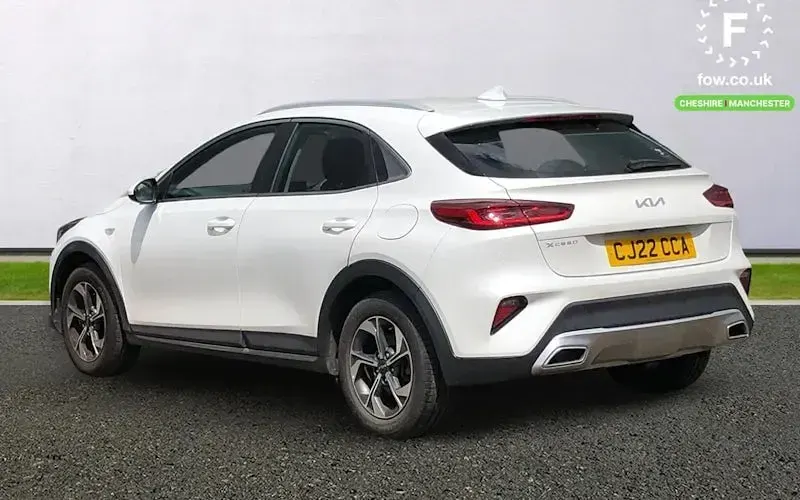 Used Kia XCeed 120 HP (88 kW) 2022 White SUV