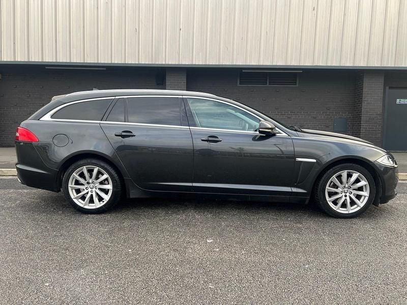 Used Jaguar XF Premium Luxury 2014 Grey Estate