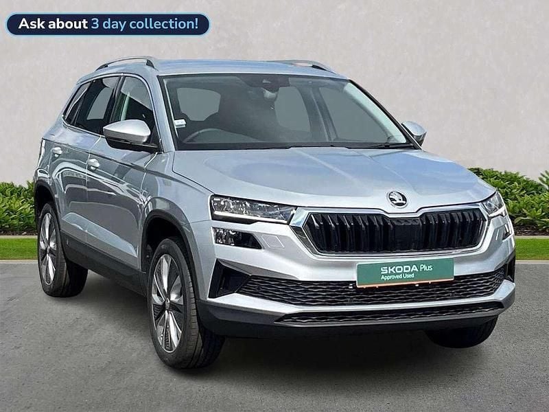Brilliant silver metallic New 2025 Skoda Karoq SE L SUV | £24,982 (Good price) - Image 1/4