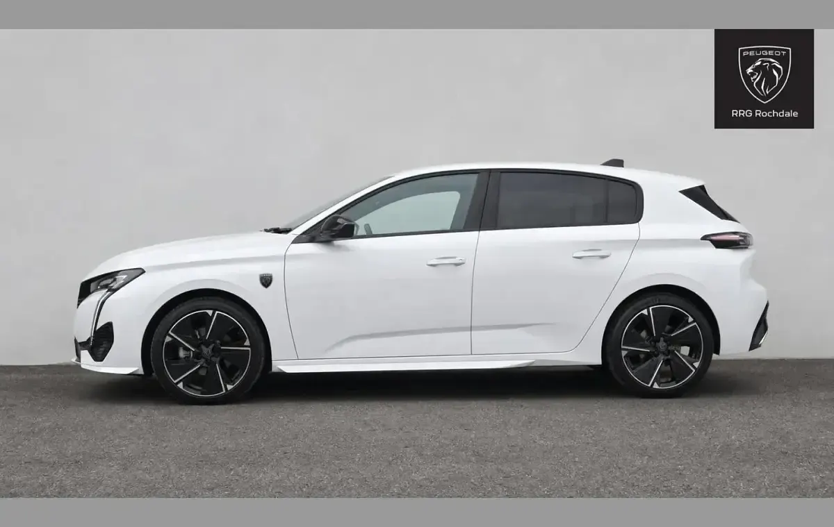 Used Peugeot e-308 GTi 114 kW (156 HP) 2025 White Hatchback