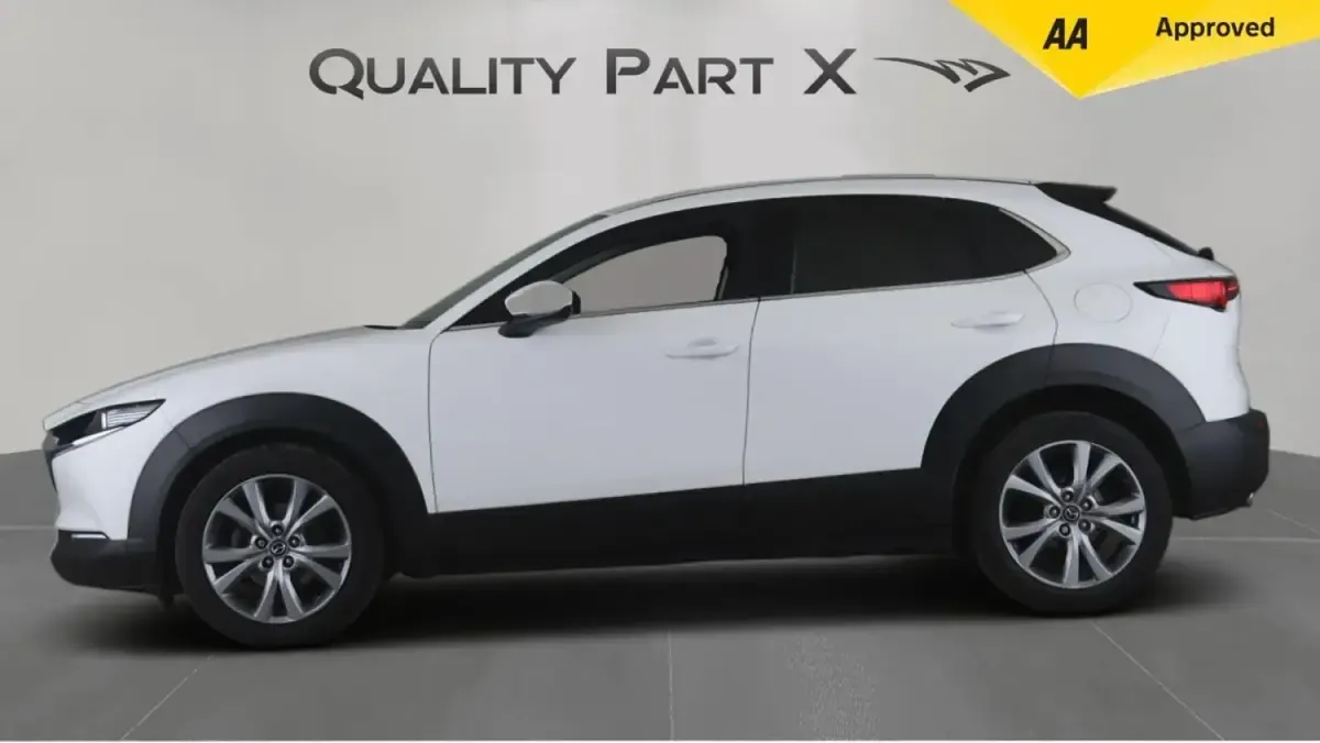 Begagnad Mazda CX-30 Inclusive 2022 Vit SUV