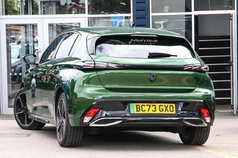 Green Used 2024 Peugeot e-308 Hatchback | £21,795 (Fair price) - Image 1/4