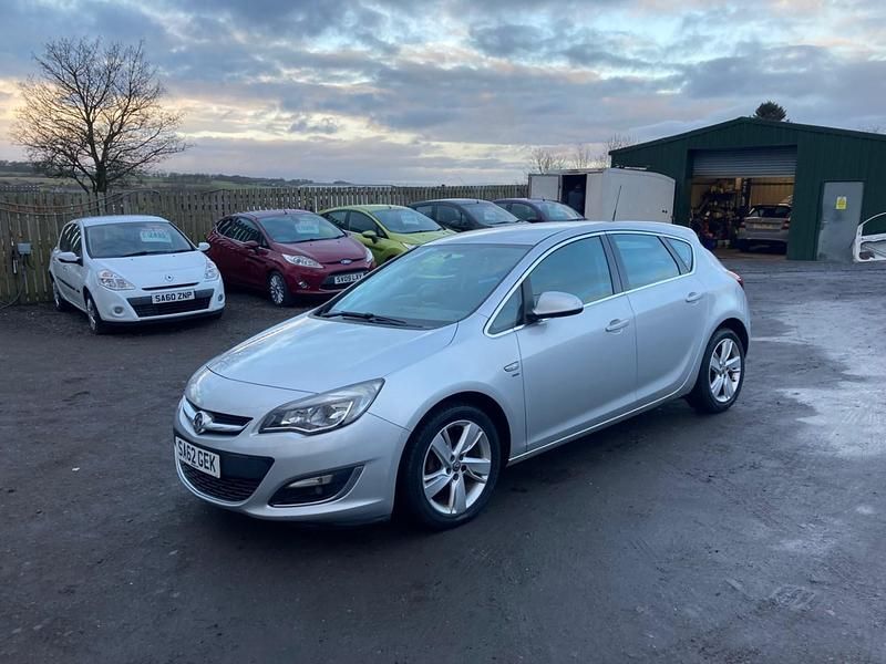 Silver Used 2012 Vauxhall Astra SRi Hatchback | £1,595 (Super price) - Image 1/4