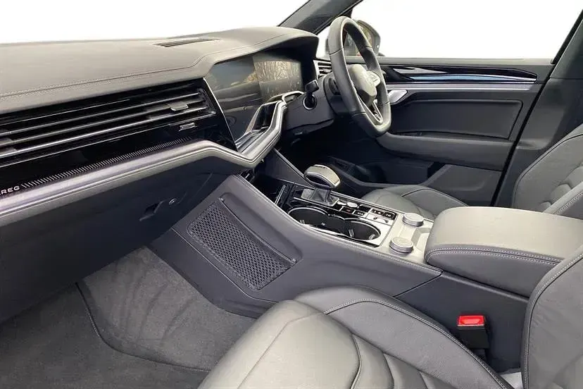 Used VW Touareg Black Edition 286 HP (210 kW) 2025 Silicon grey SUV