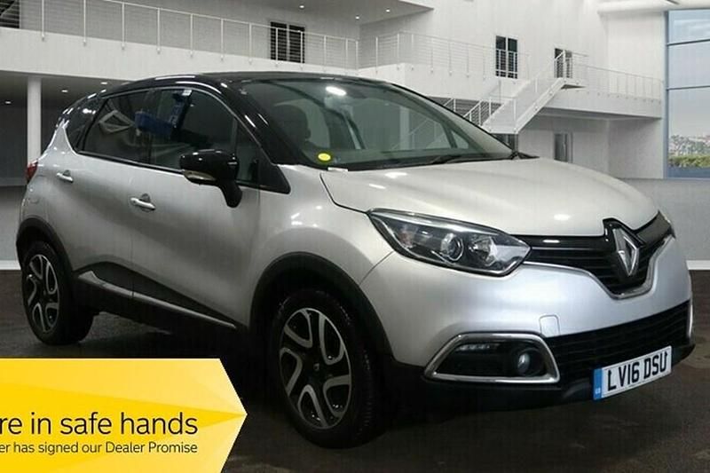 Silver Used 2016 Renault Captur Dynamique SUV | £7,995 (Good price) - Image 1/1