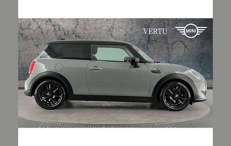 Used Mini Cooper Classic 136 HP (100 kW) 2022 Grey Hatchback
