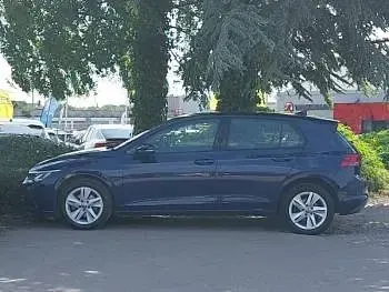 Used VW Golf VII Life 150 HP (110 kW) 2021 Blue Hatchback