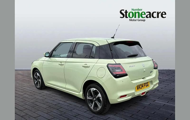 Used Suzuki Swift 82 HP (60 kW) 2024 Yellow Hatchback