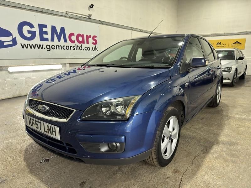 Used Ford Focus Ghia 2007 Blue Hatchback