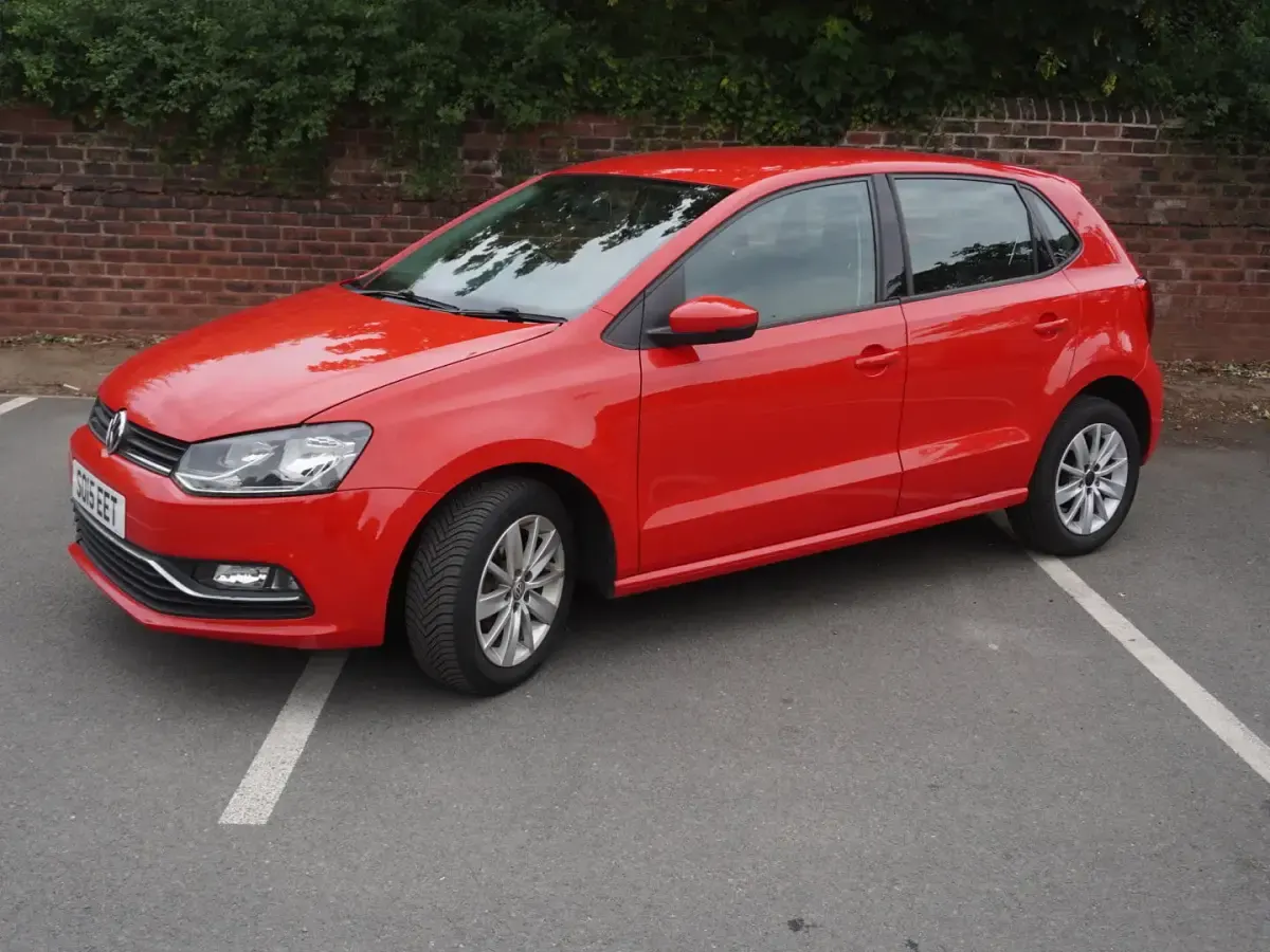 Used VW Polo SE 2015 Red Hatchback