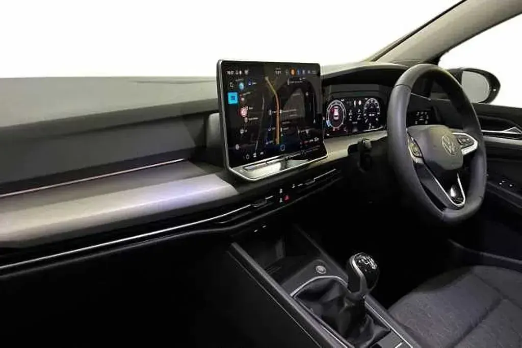Nowe VW Golf VIII 150 KM (110 kW) 2026